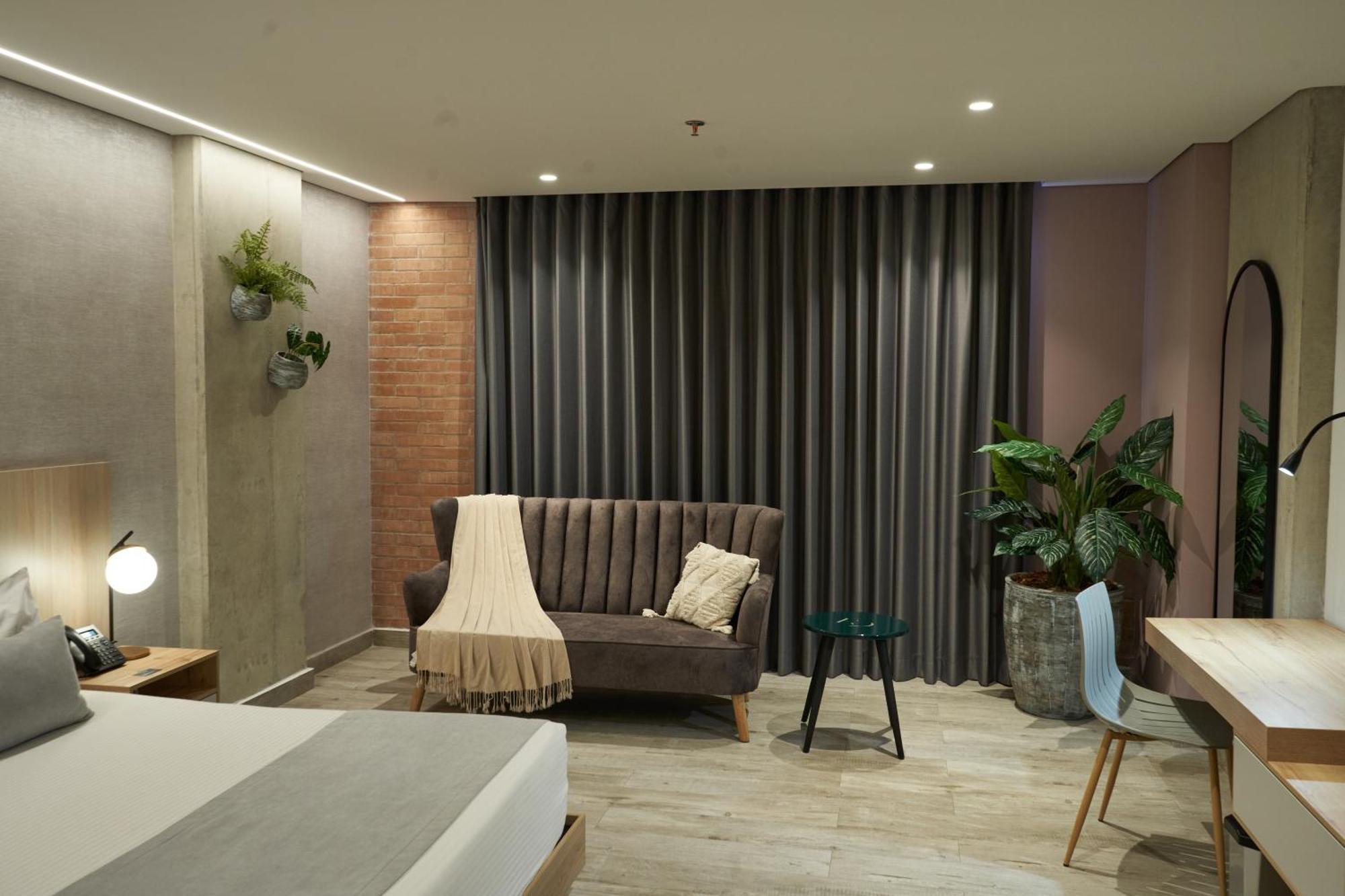 Eutopiq Hotel Medellin Luaran gambar
