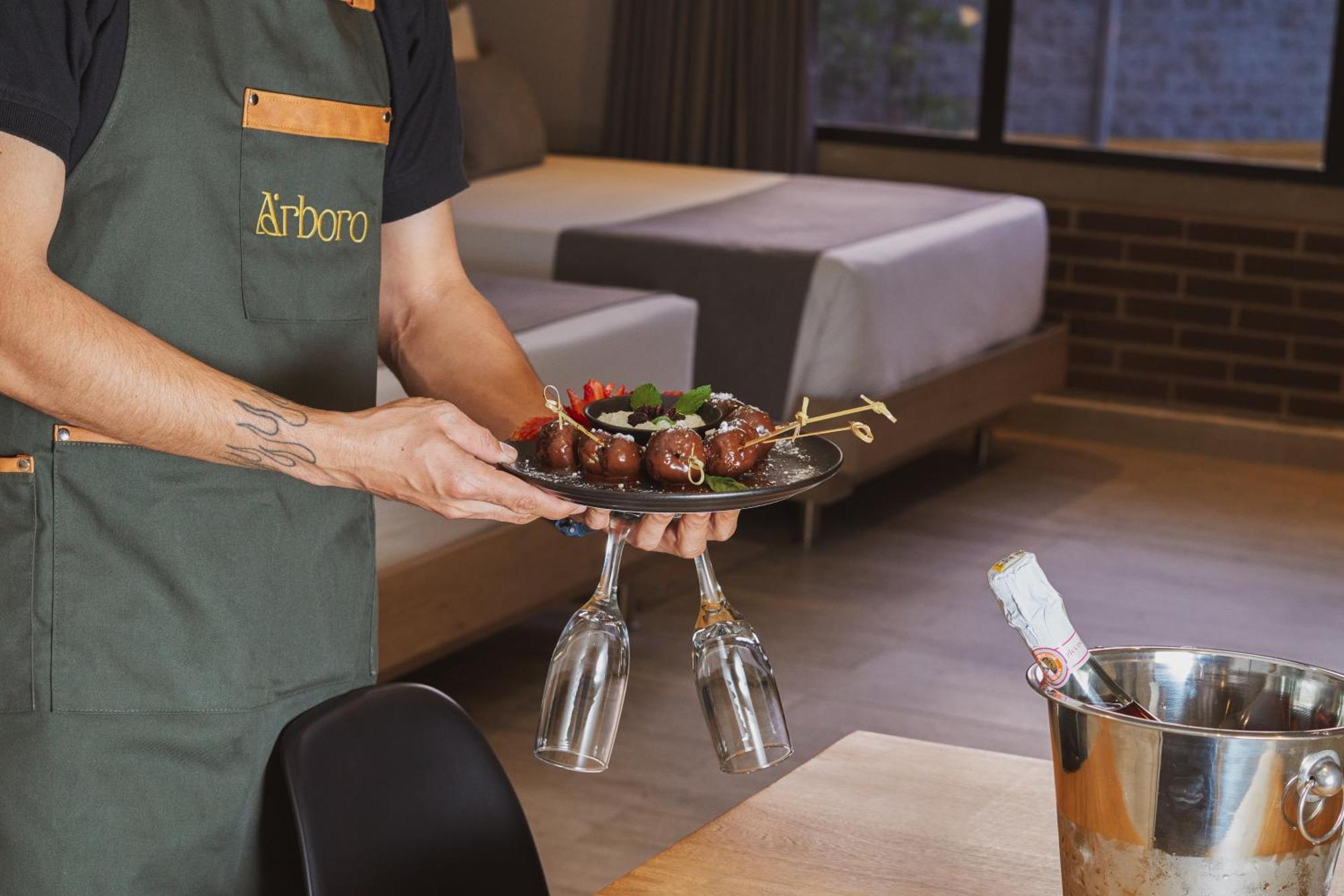 Eutopiq Hotel Medellin Luaran gambar